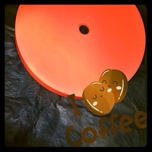 Starbucks tumbler lid matte/silicone finish